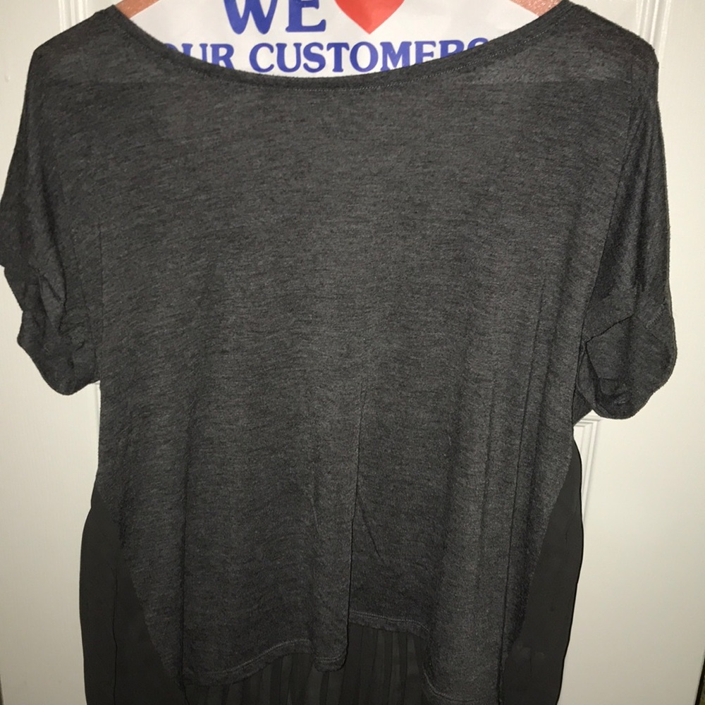 Gray “Happy Hour T” short sleeve American Eagle